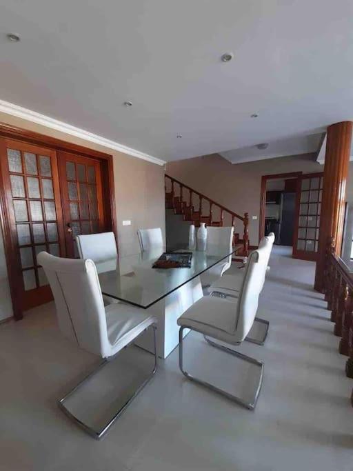 Villa Vivenda Com Patio, No Coracao Do Mindelo Exterior foto